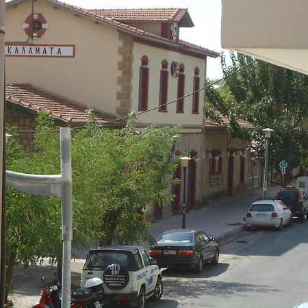 קלמאטה Hotel George מראה חיצוני תמונה